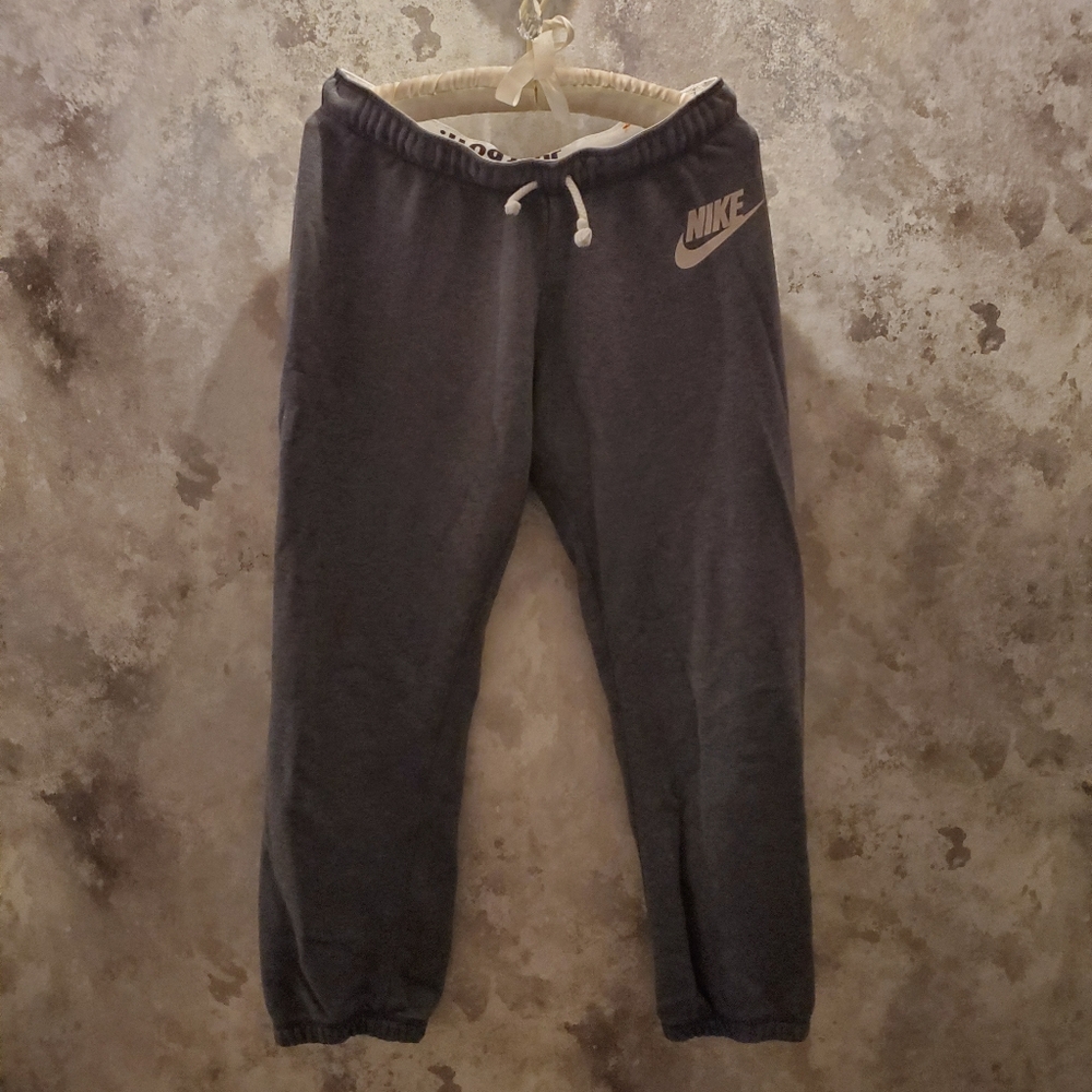 Nike Sweatpants